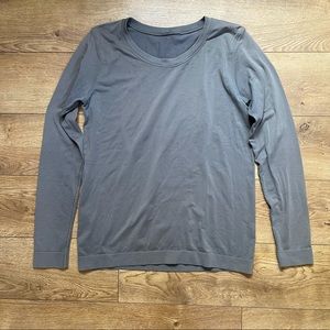 Lululemon Green Long Sleeve Athletic Top